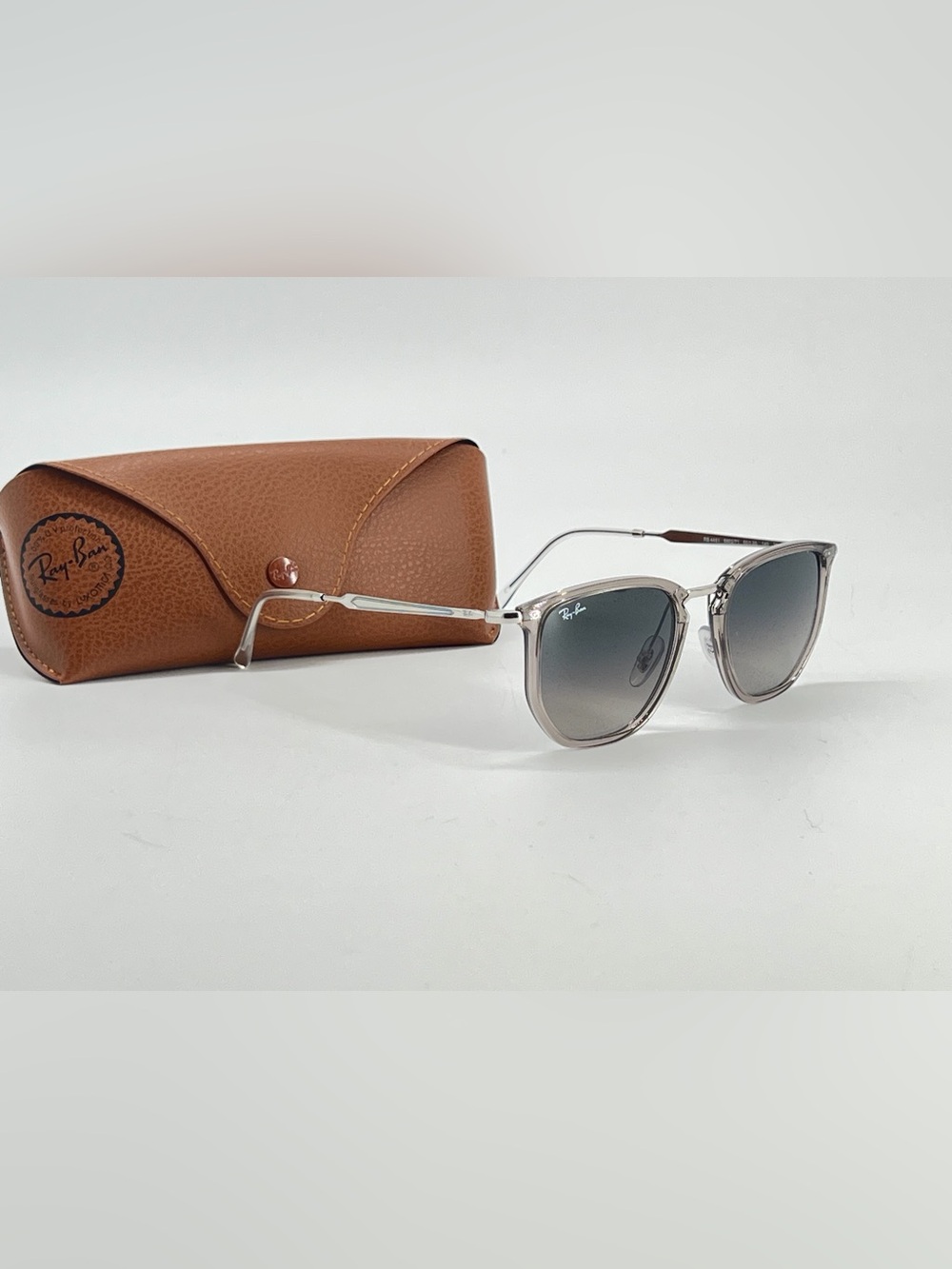 Ray BAN RB 4451 6802/71 50-20 145 Blue & Silver Frame Blue Lenses Sunglasses